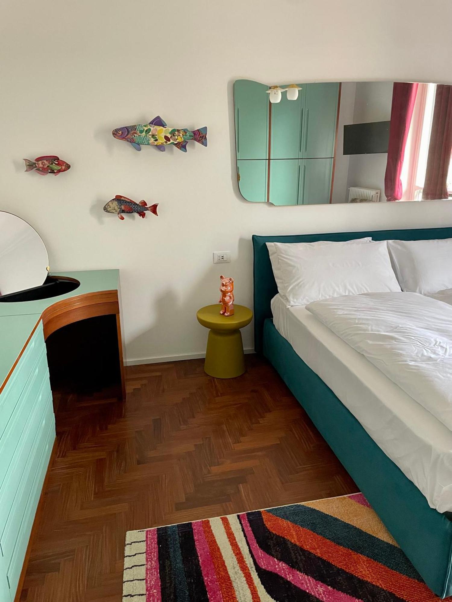 149 Borgo Ticino Suite Attico Di Lusso Con Terrazzo E Parking Privato Павия Екстериор снимка